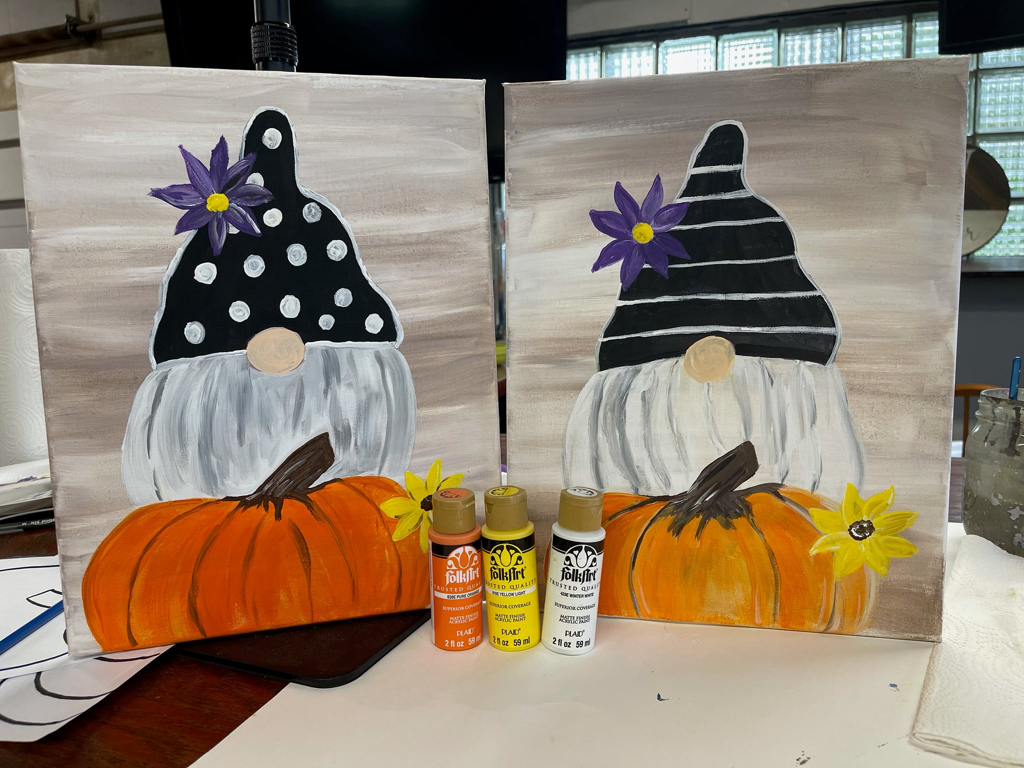 DYI Paint Party Canvas Outline & Painting Video Tutorial Fall Gnome  Printable Sip and Paint 